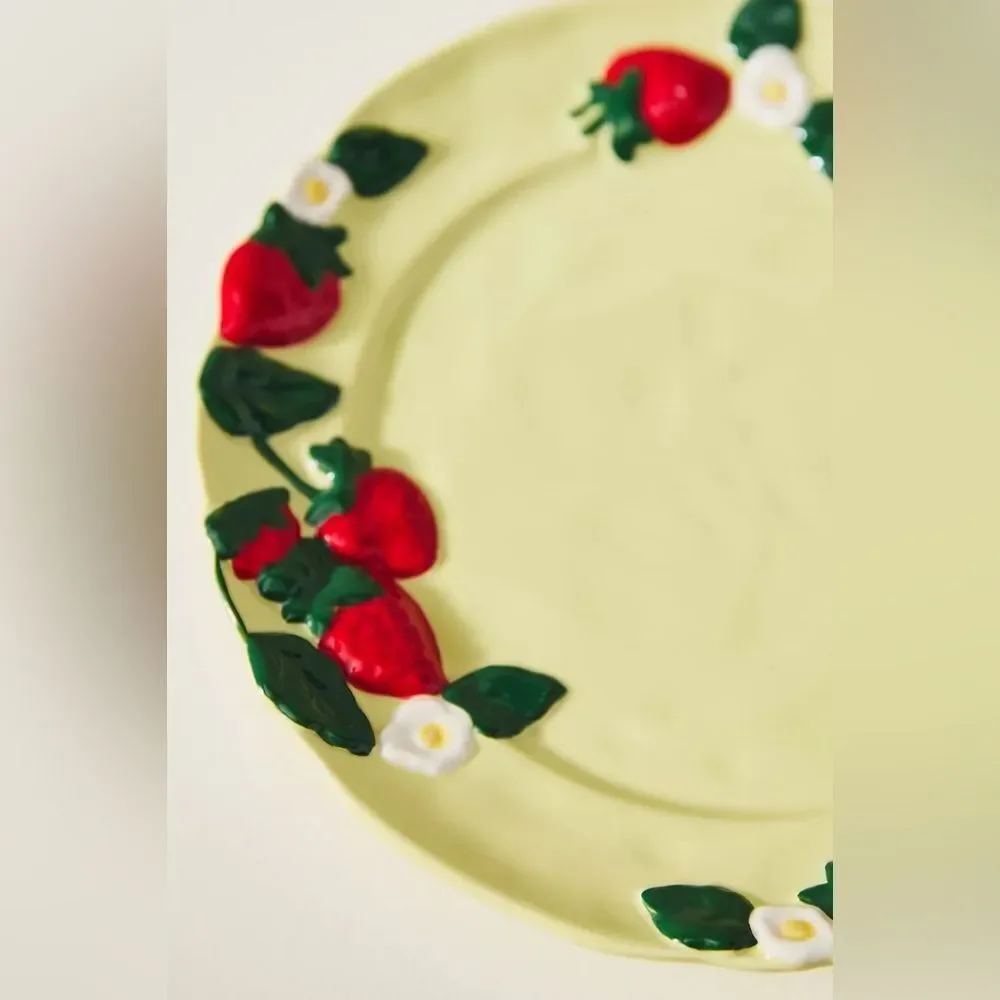 ❤️NWT Anthropologie Strawberry Design Dessert Plate - Picture 4 of 5
